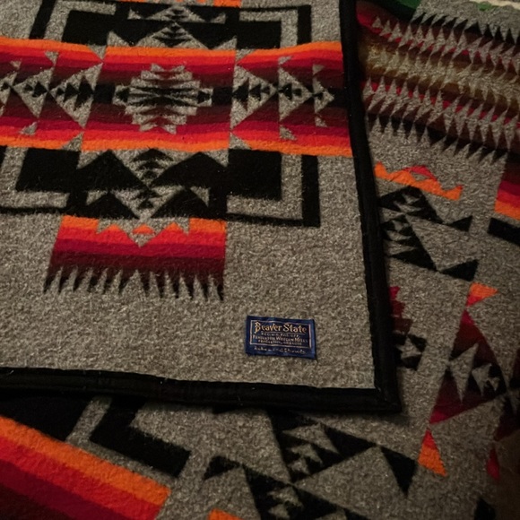 Vintage Pendleton Beaver State Aztec tribal print wool blanket 80 x 63 - Picture 8 of 11